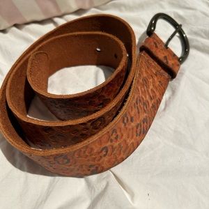 Lucky Brand embossed leather belt